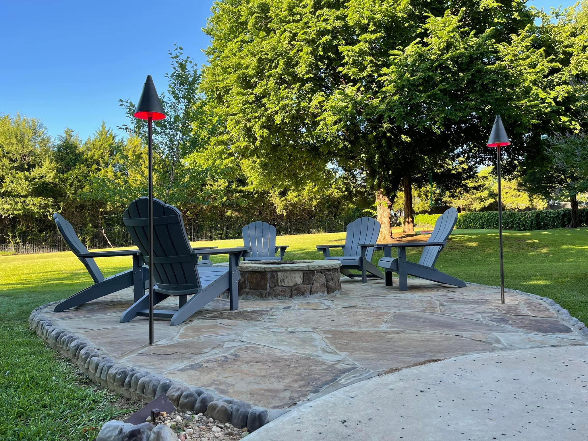 Landscape lighting installation, photo 106 of 114